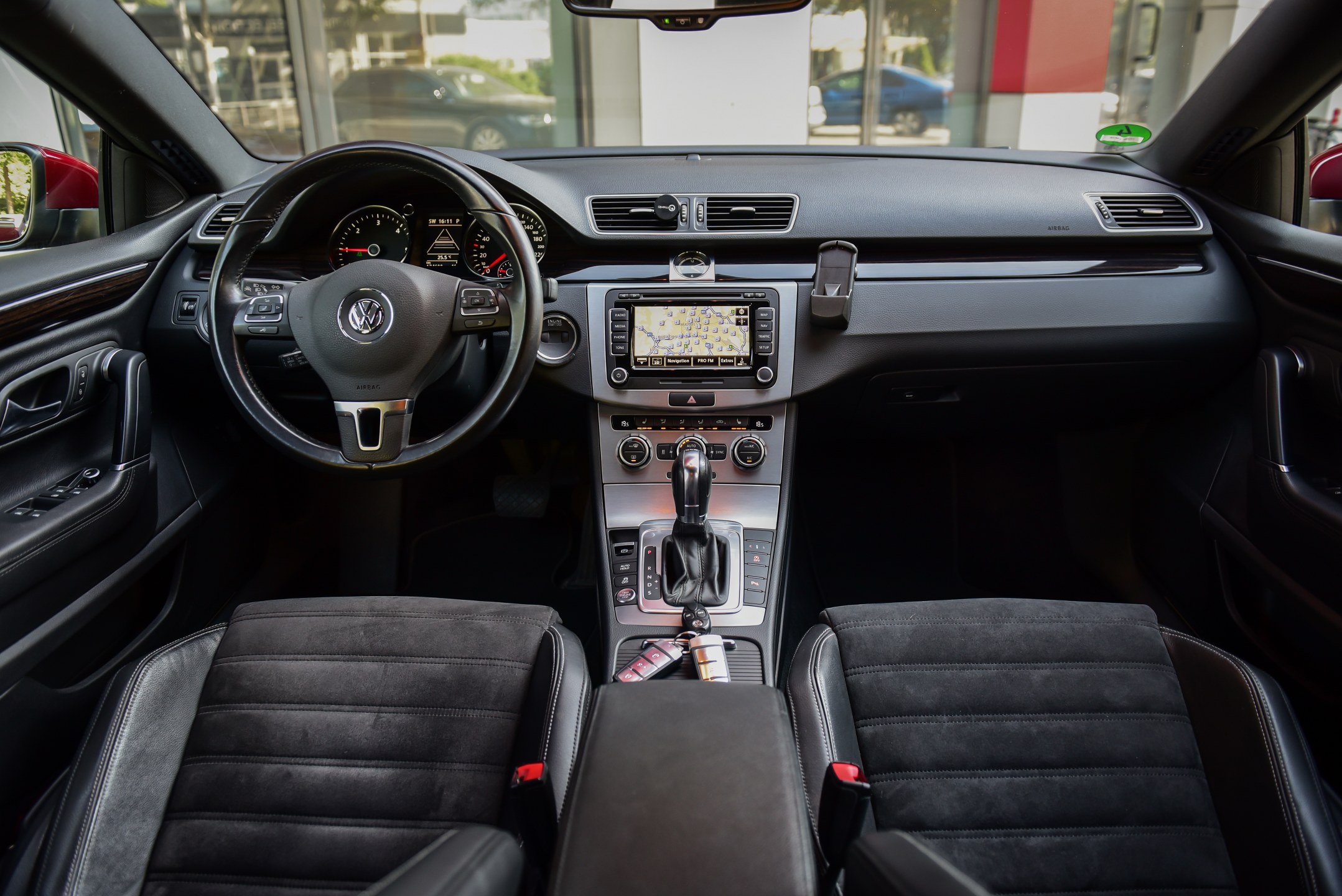 XENON LED PIELE ALCANTARA WEBASTO KEYLESS DISTRONIC