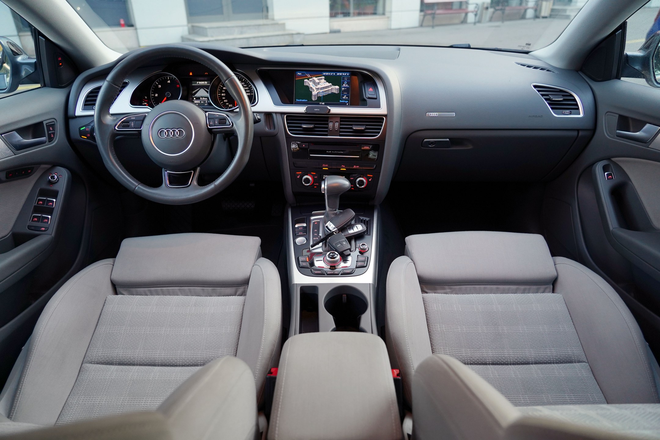 2.0TDI 190CP XENON LED WEBASTO KEYLESS LANE SIDE ASSIST