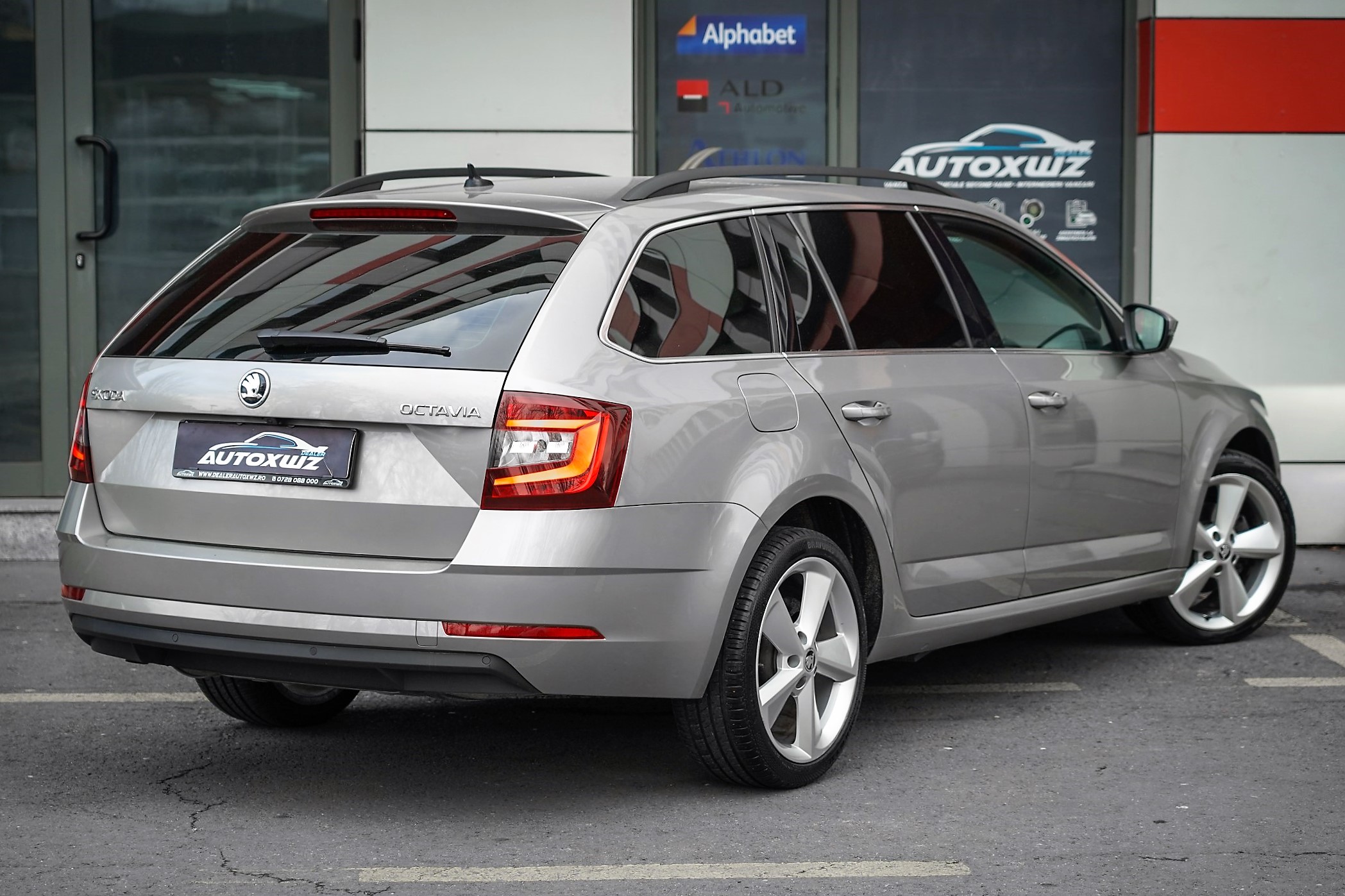 2.0 150cp DSG FARURI LED  PIELE BEJ DISTRONIC CAMERA MARSALIER