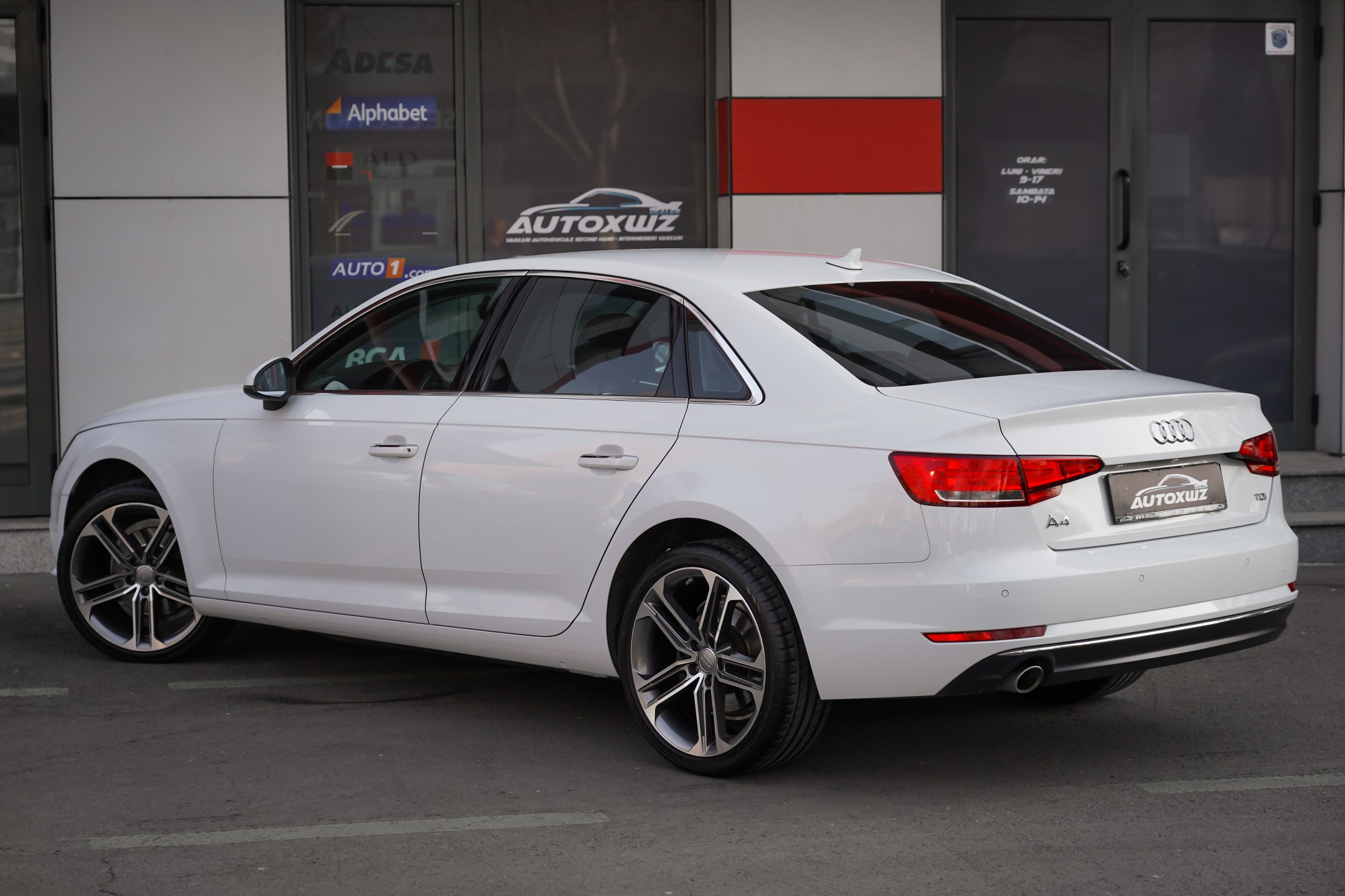 AUDI A4 2.0 150 CP 2016 XENON LED NAVIGATIE