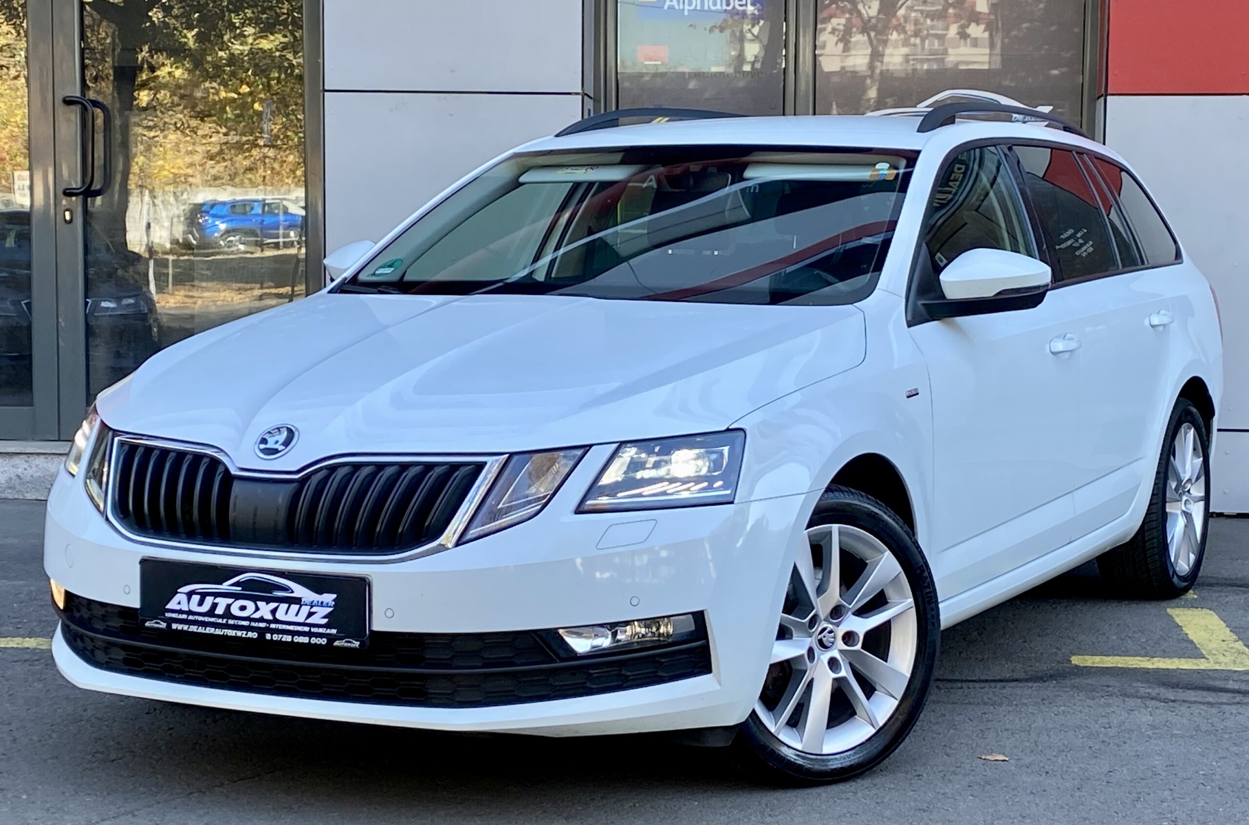 2.0TDI 2018 DSG 4×4 FARURI LED WEBASTO SUNET KANTON CAMERA MARSALIER