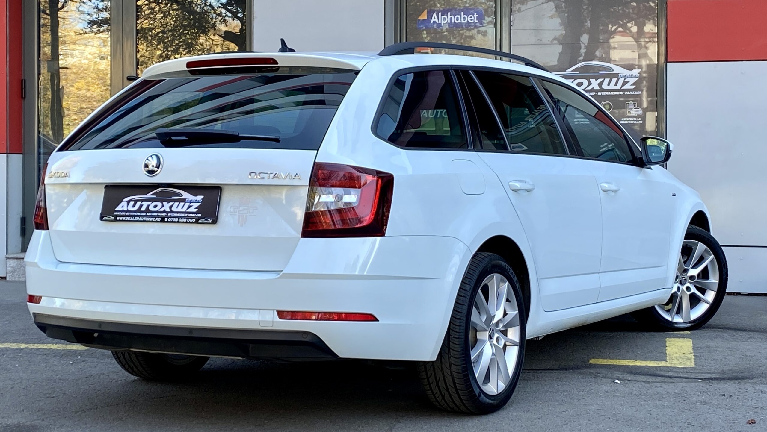 2.0TDI 2018 DSG 4×4 FARURI LED WEBASTO SUNET KANTON CAMERA MARSALIER