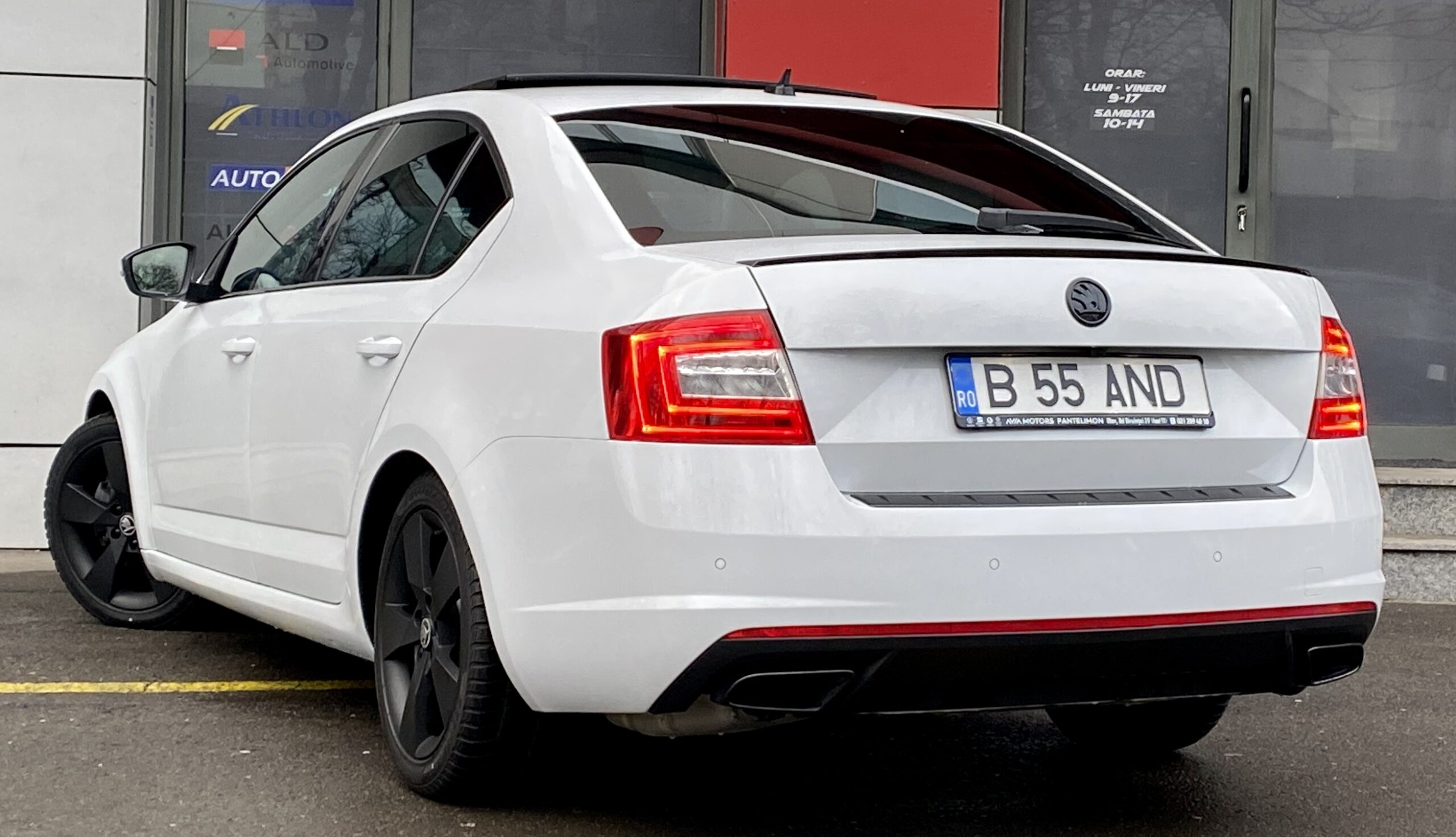 RS 4×4 DSG XENON LED TRAPA CAMERA KEYLESS