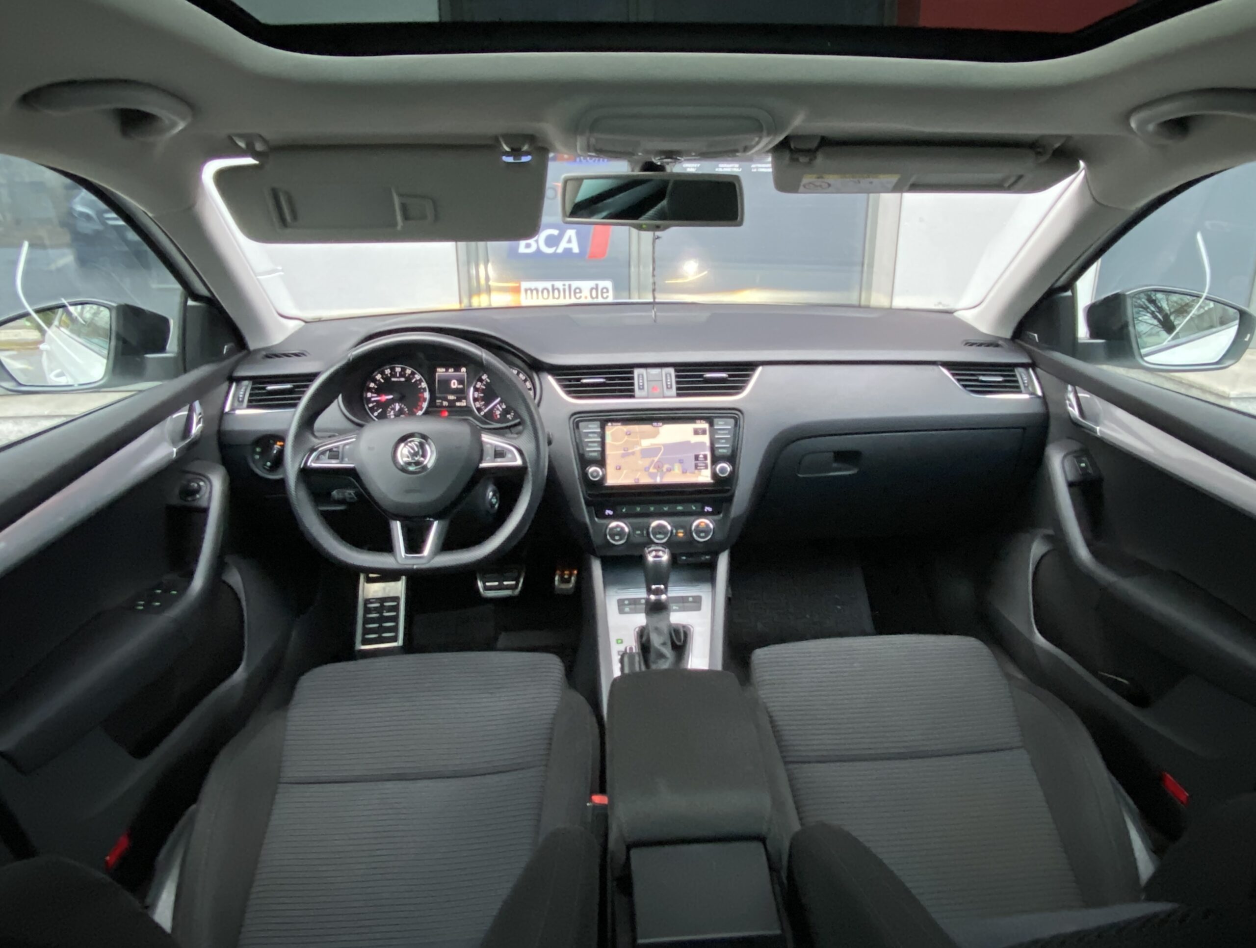 RS 4×4 DSG XENON LED TRAPA CAMERA KEYLESS