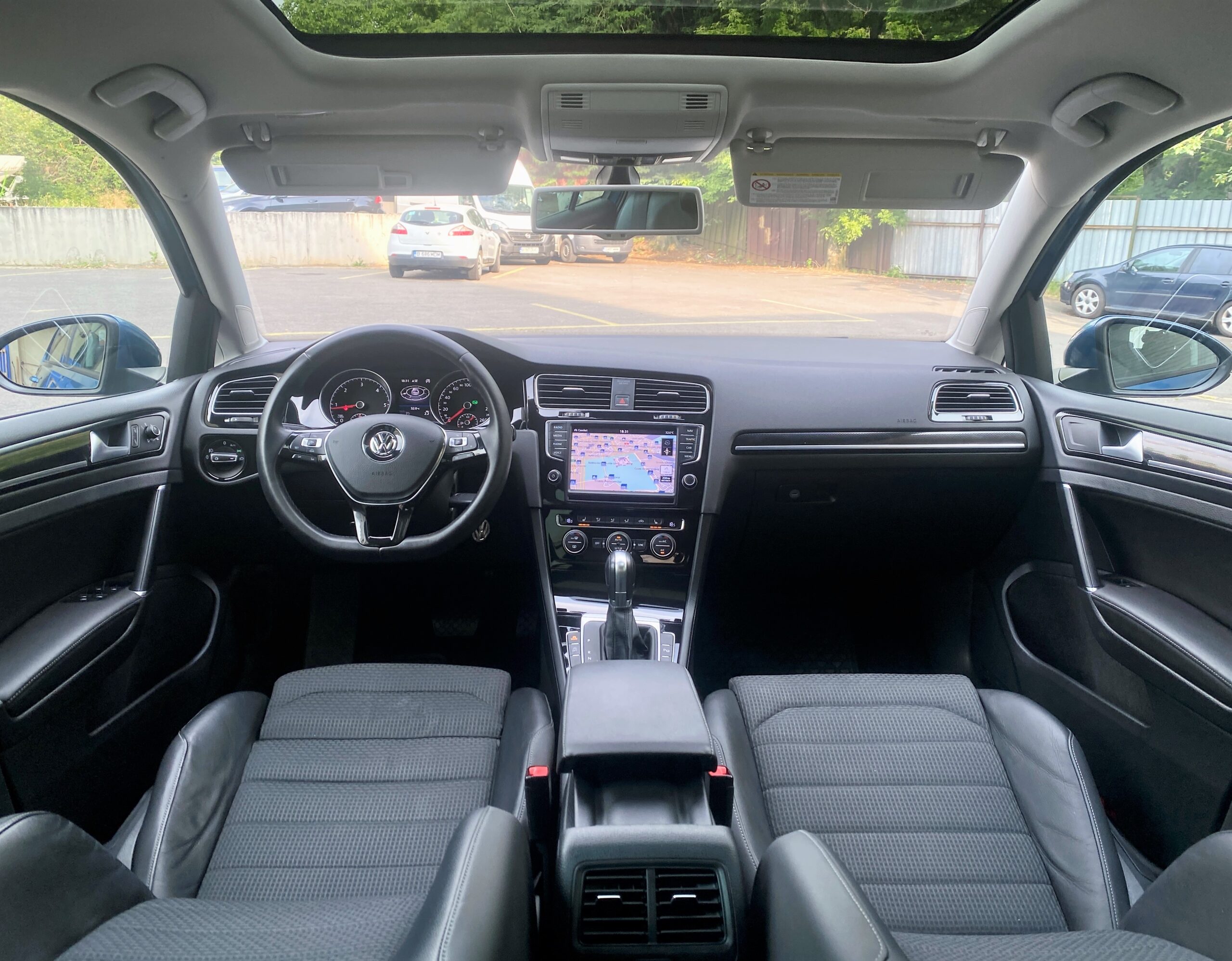 2.0 DSG 150CP Bi-XENON PIELE TRAPA NAVI MARE