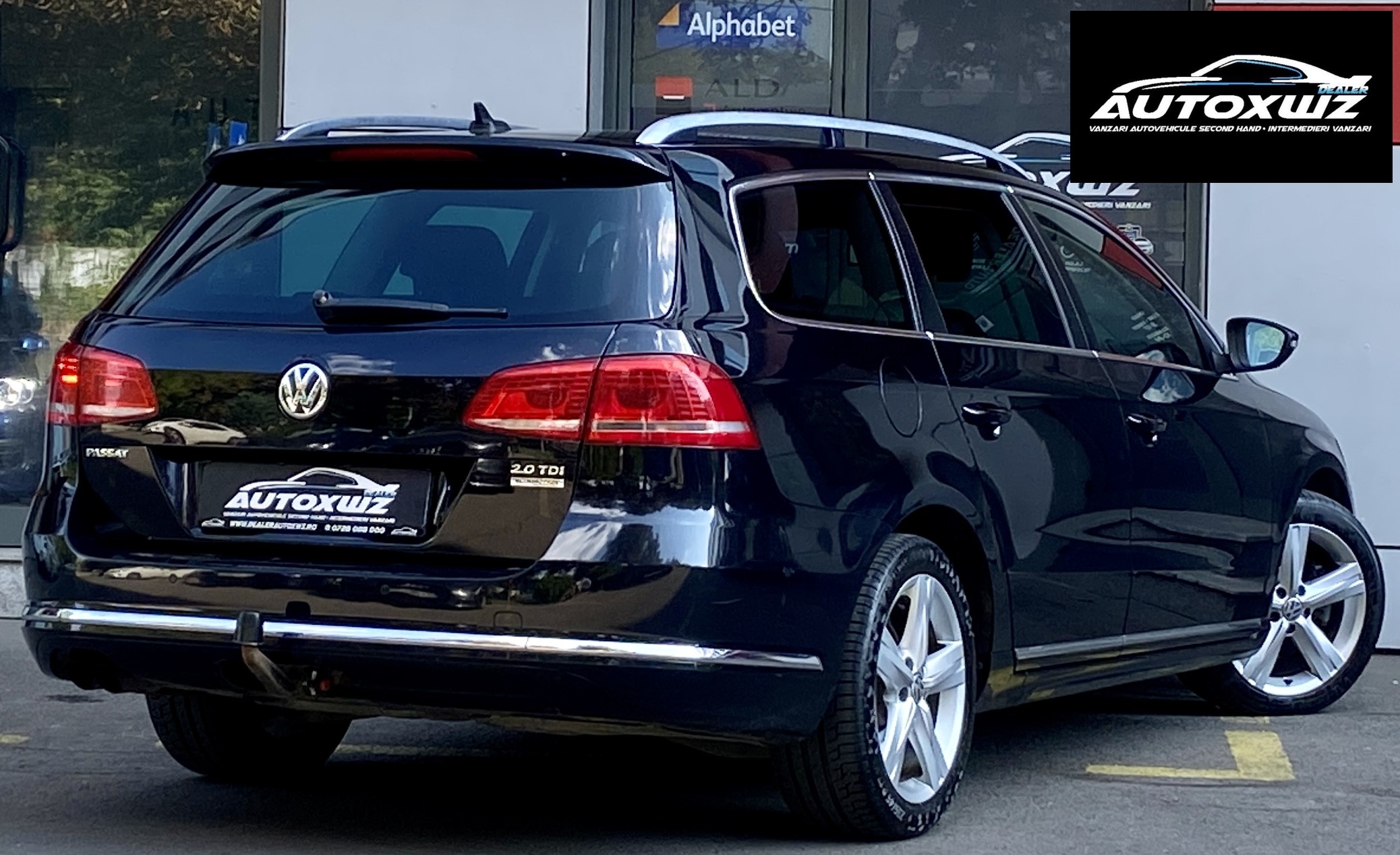 R LINE 2014 2.0DSG Bi XENON LED KEYLESS ACCES NAVIGATIE