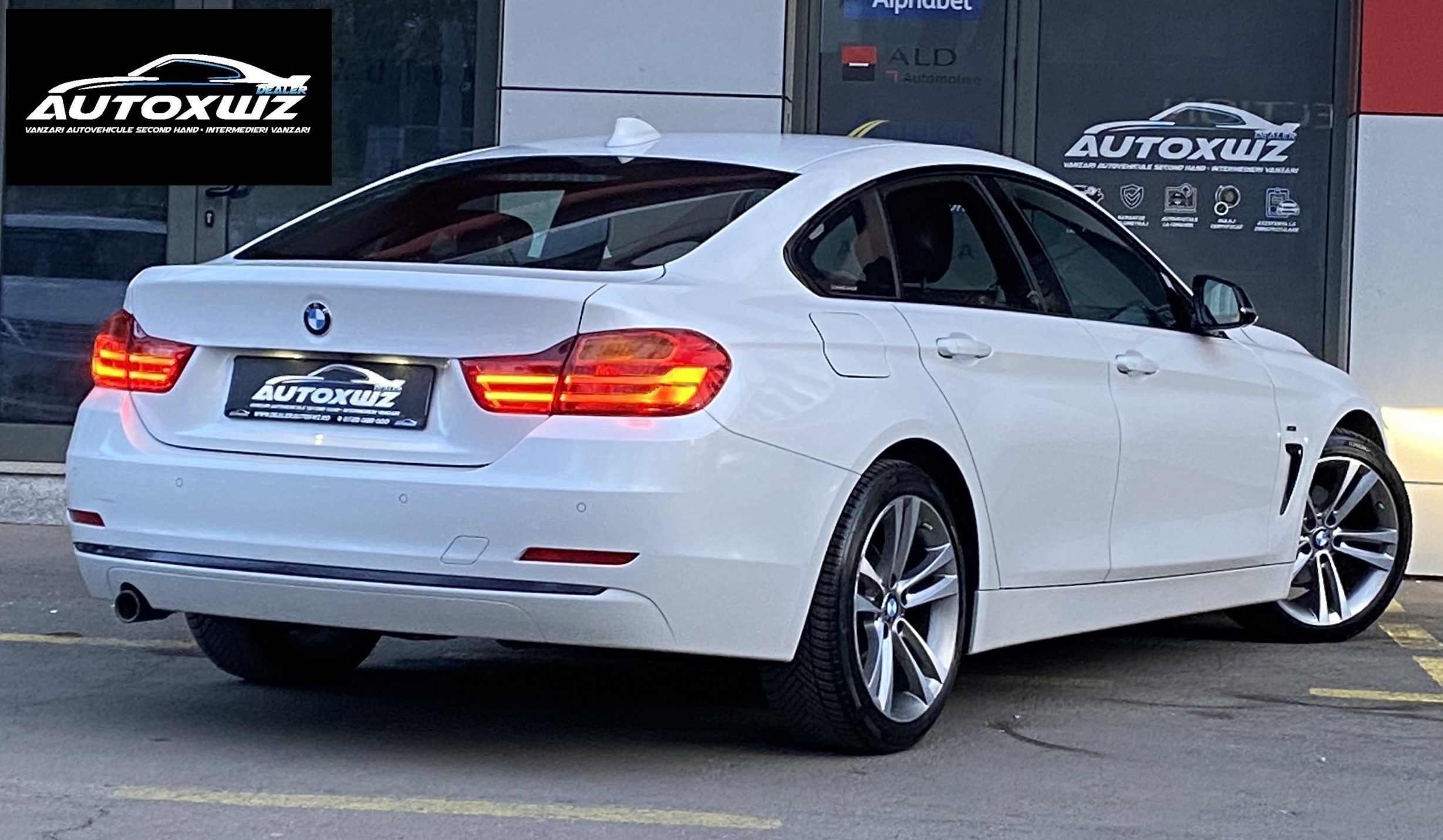 Bi-XENON LED PIELE HEAD UP CAMERE 360 PORTBAGAJ ELECTRIC