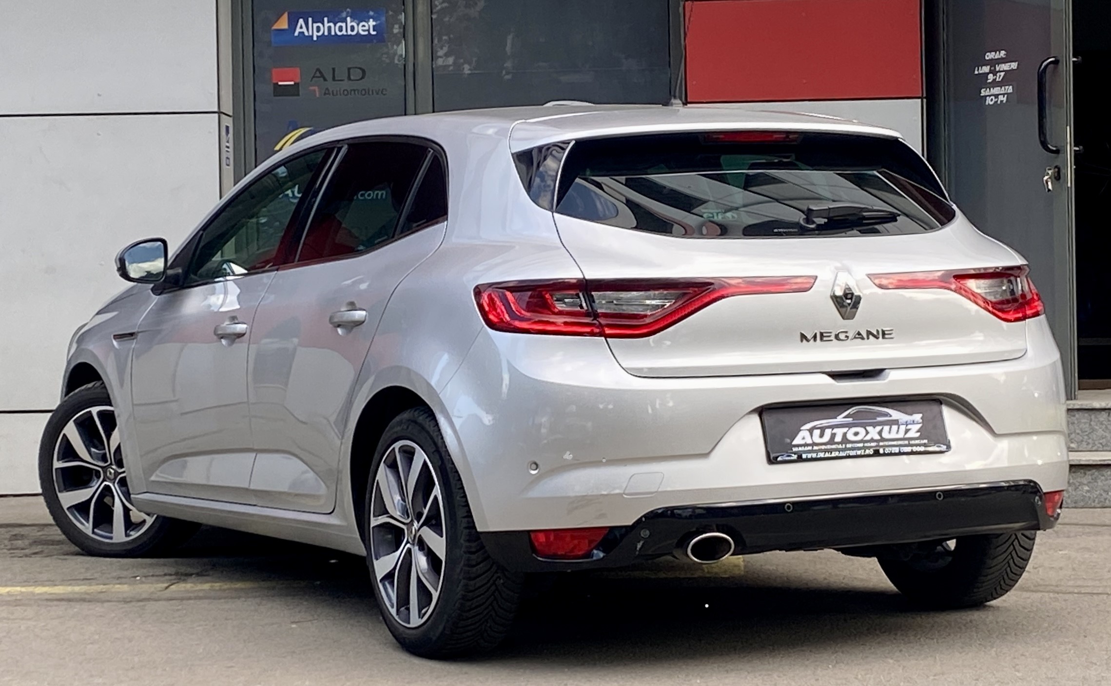 FaruriLed Piele NaviMare CameraMarsarier