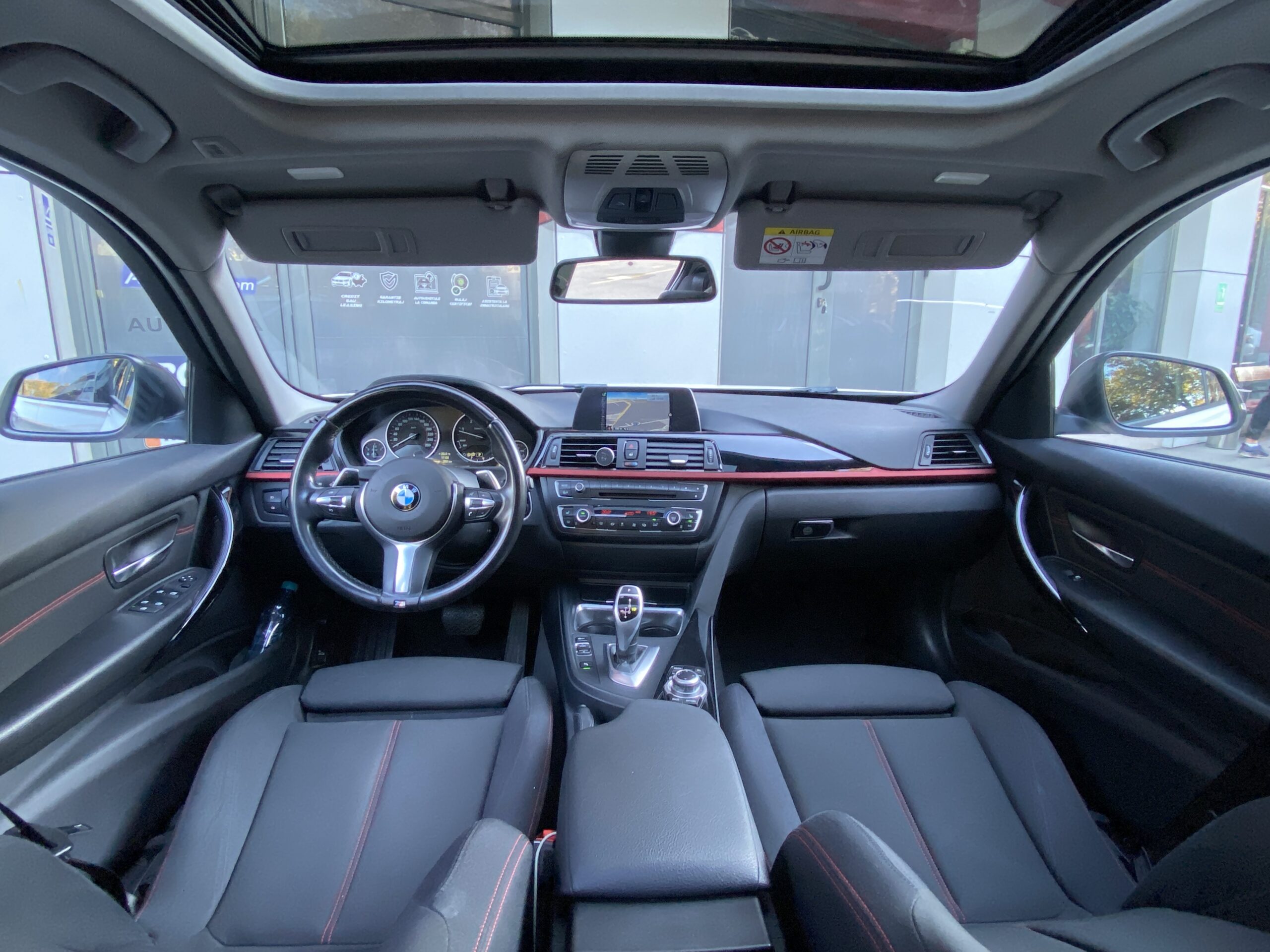 320 184CP XDrive Bi.Xenon LED Trapa Sportline