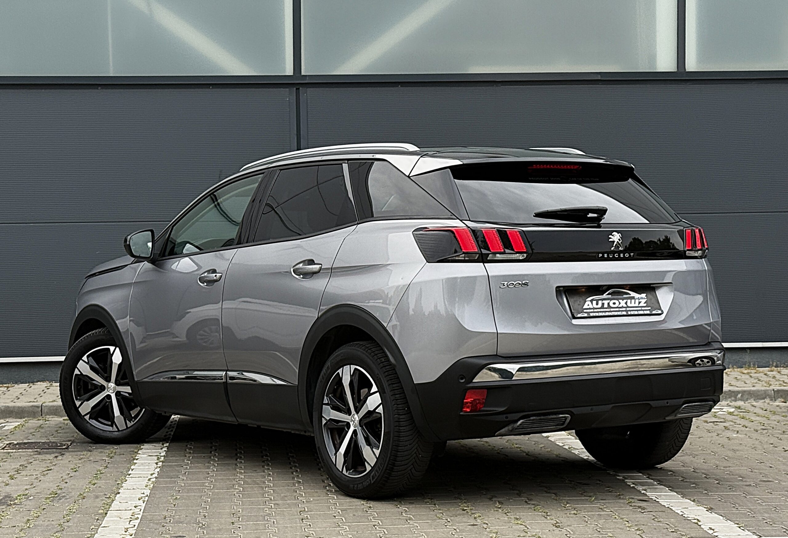 Garantie12.luni/165Cp/FaruriLed/CeasuriDigitale/Camere360/Piele