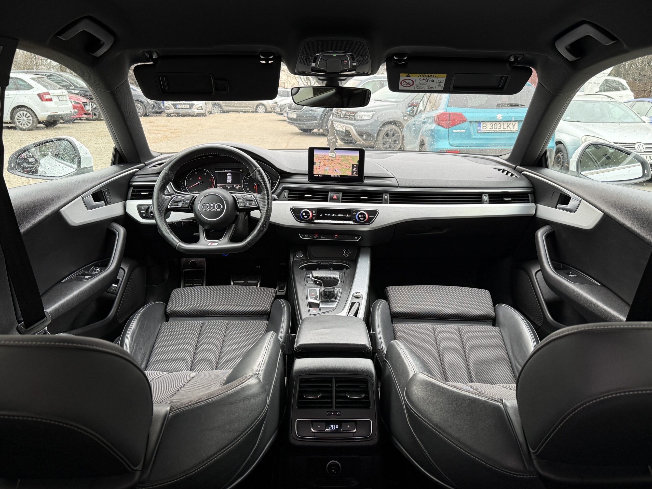 Garantie12Luni 2.0-190Cp FaruriLed Piele Navi AppleCarPlay
